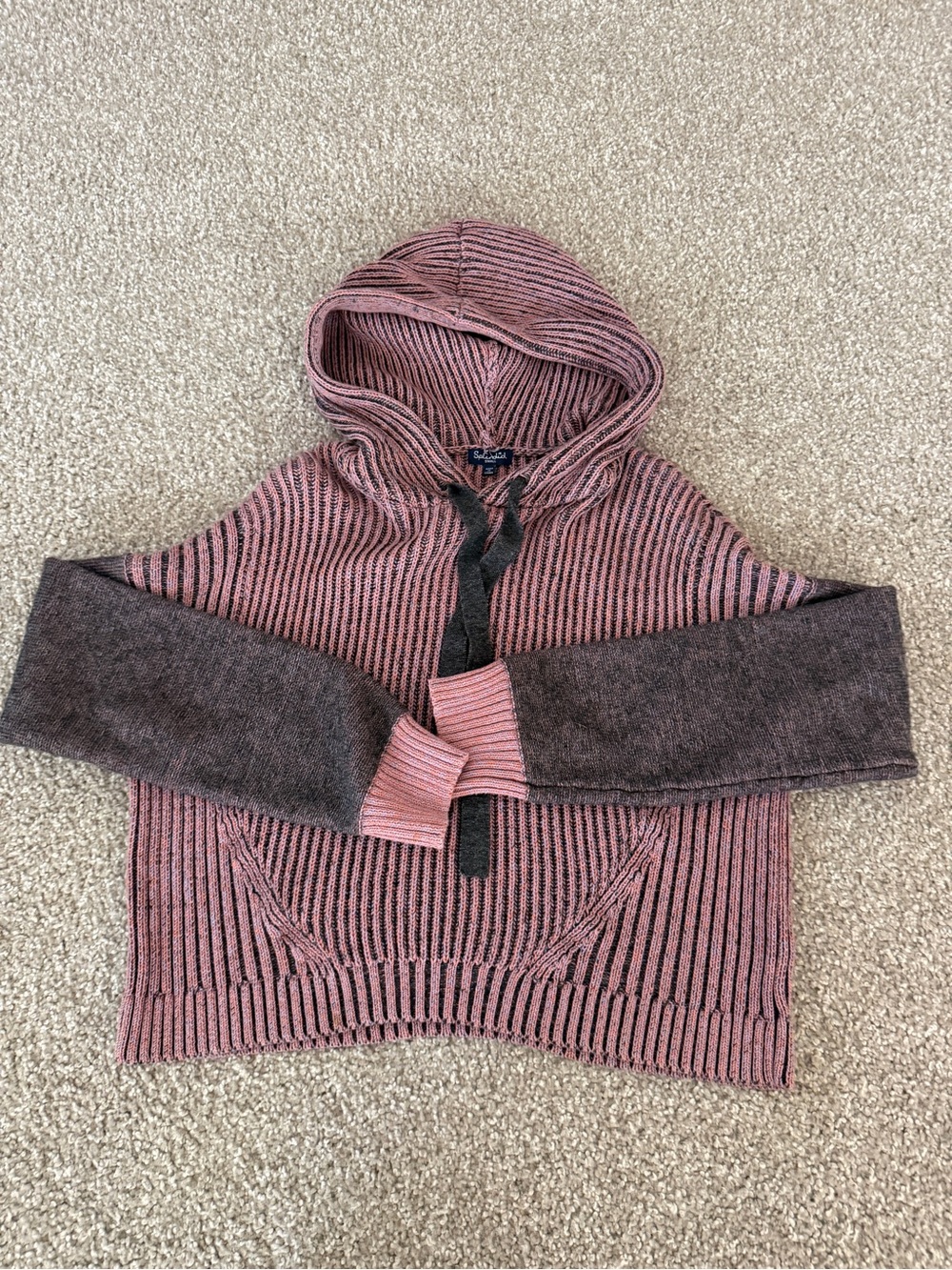 Splendid Two-Tone Hooded Knit Sweater in Dusty Rose and Charcoal